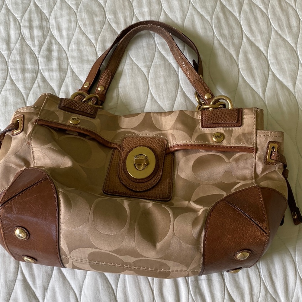 Coach handbag
